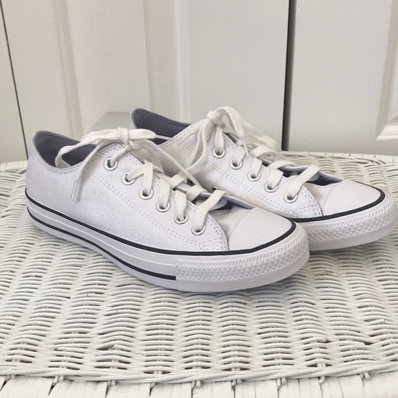 Converse Shoes - NWOT CONVERSE white sparkle low tops size US 7.5